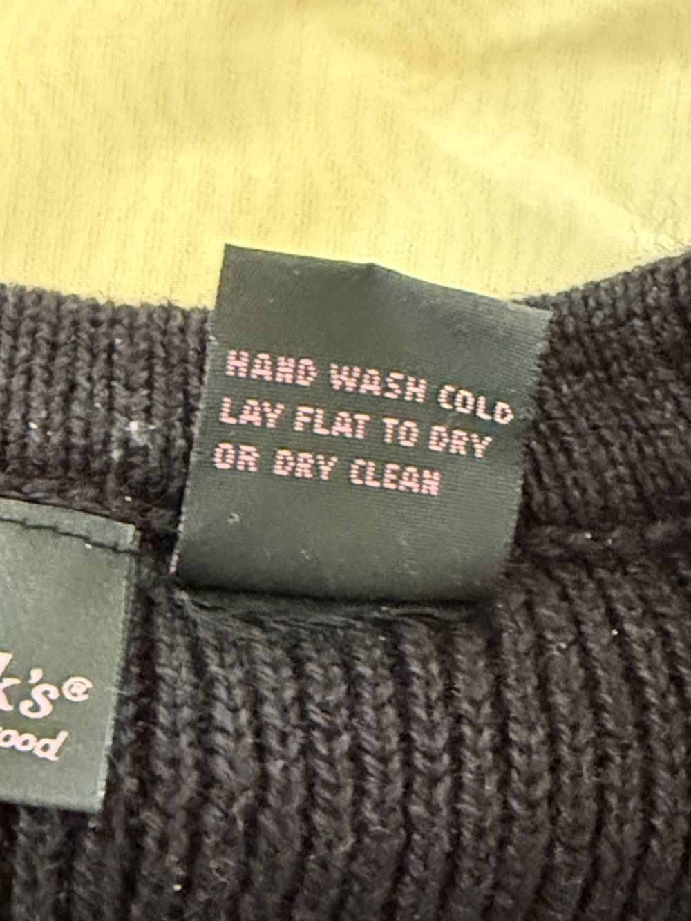 FREDERICK’S OF HOLLYWOOD Vintage Black V-Neck Sweater with Multicolor Jewel Trim - Picture 7 of 7